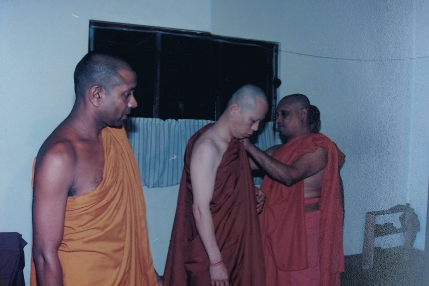 Ordination, Sri Lanka